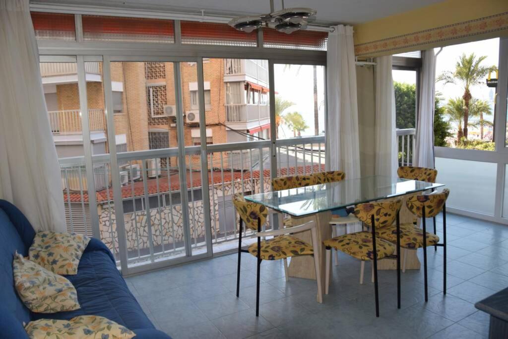 Apartamento En El Paseo Maritimo De Benidorm Dış mekan fotoğraf